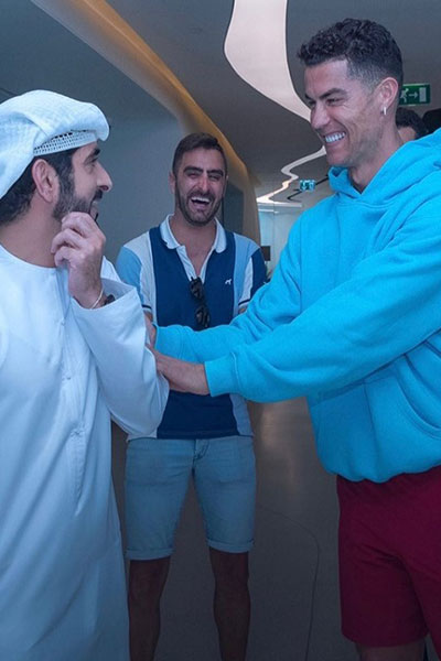 محمد بن راشد وحمدان بن محمد يلتقيان كريستيانو رونالدو في دبي